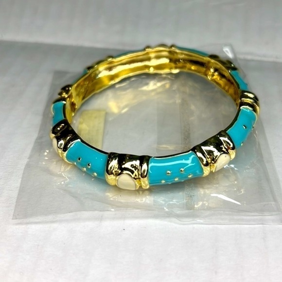 Fornash Enamel Queen Aqua/white Bracelet signed Hinged Magnetic Clamp - Picture 2 of 4